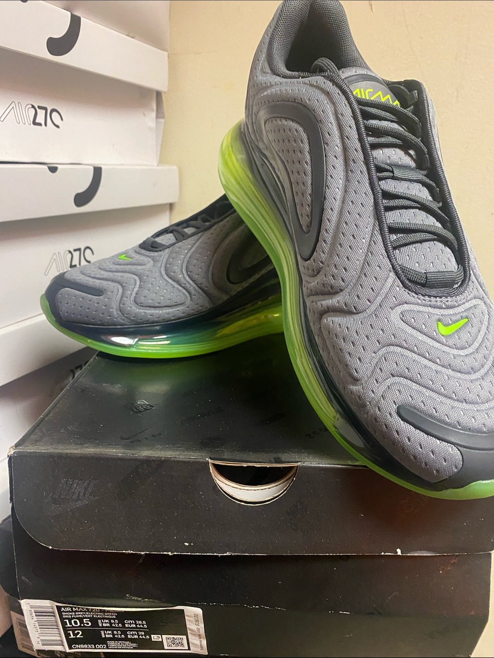 Nike Air Max 720 Men’s Grey with Volt Green Accents